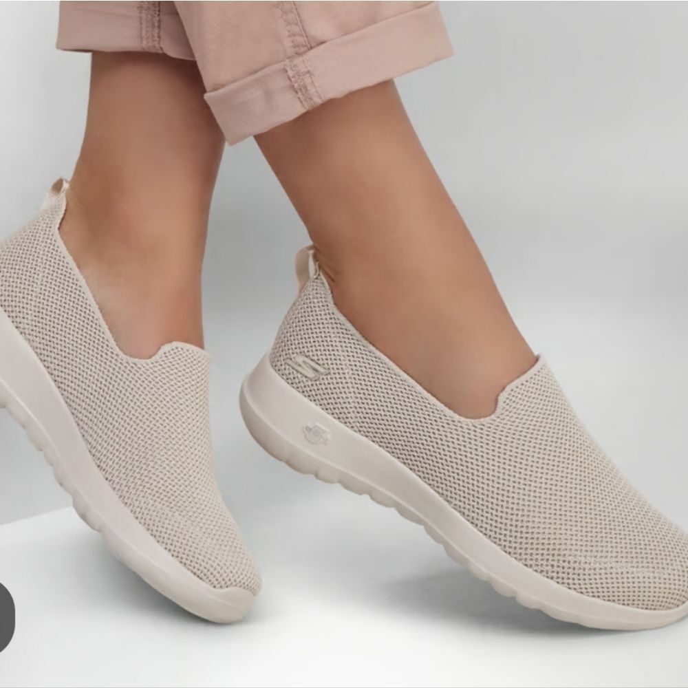 Skechers Women's GO WALK Joy Slip-On Shoes - Cream